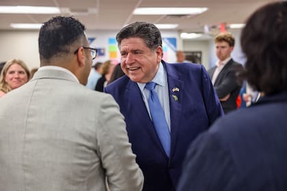Pritzker cuestionó los recortes de la administración de Donald Trump que dejaron a miles de personas sin asistencia alimentaria en el estado