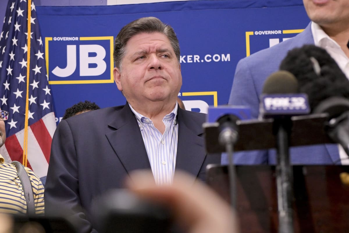 Pritzker pidió transparencia a la compañía de pólizas de seguro de viviendas que opera en Illinois