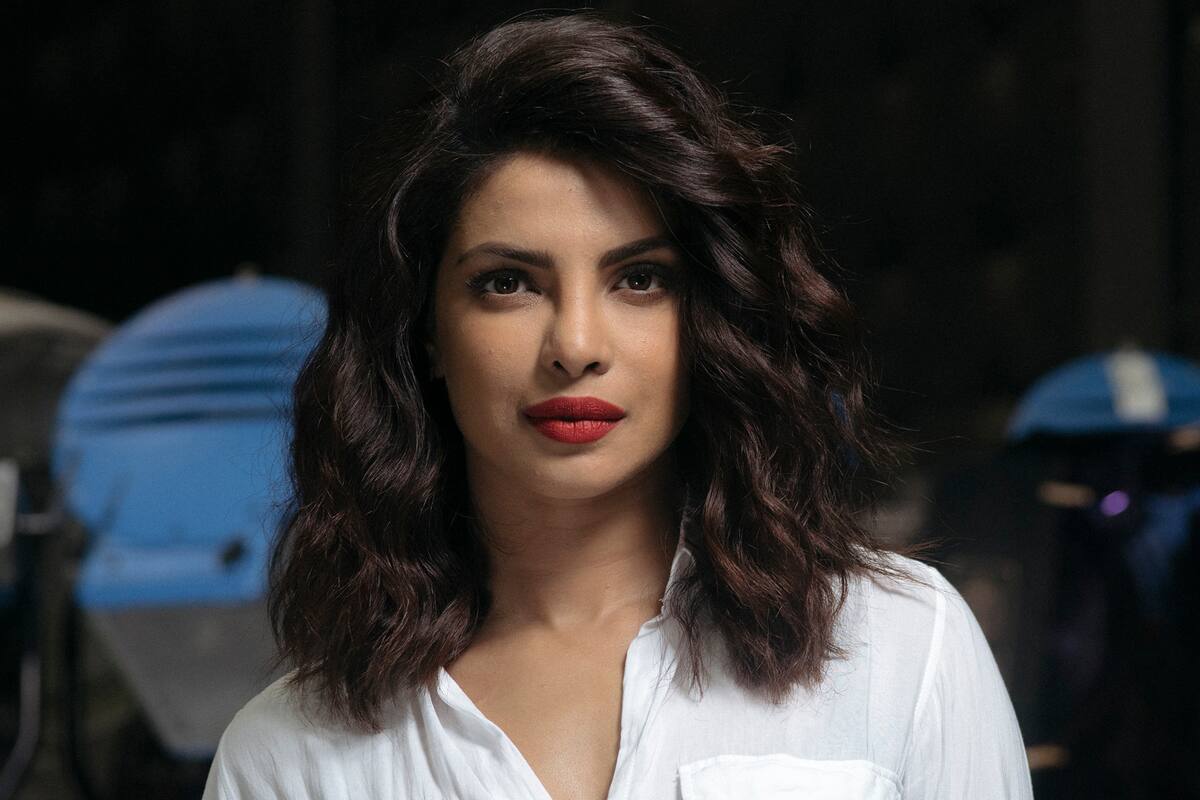 Priyanka Chopra lanzó sus memorias en donde cuenta cómo le costó convertirse en una estrella en Bollywood y en Hollywood