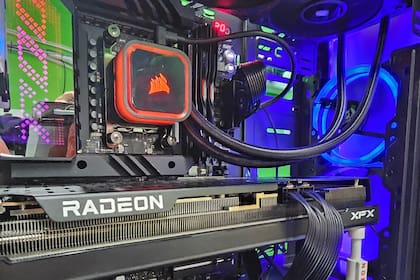 Probamos la nueva placa de video Radeon RX 7900 GRE de AMD