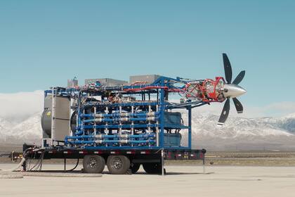 Probaron el motor a hidrógeno más grande del mundo en California que quiere revolucionar a los aviones