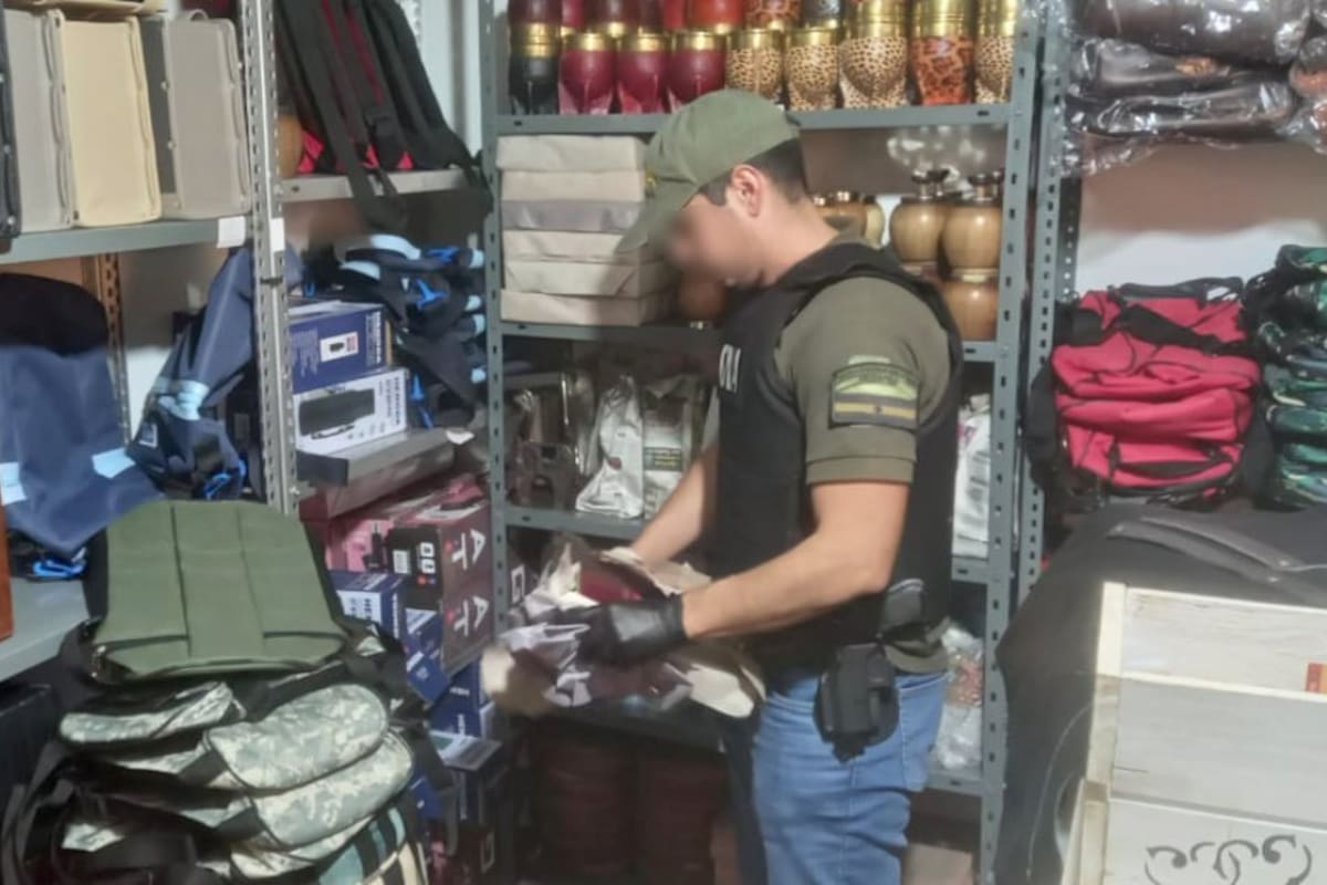 Procedimiento de la Gendarmería durante el que se produjeron detenciones de personas vinculadas con el acopio y distribución de fentanilo