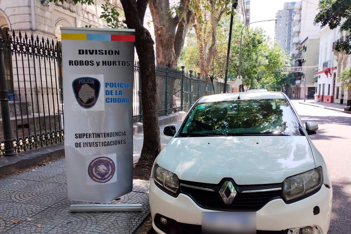 Procedimiento y detención de dos venezolanos que se hacían pasar por choferes de Uber para robarles a sus pasajeros