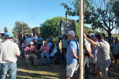 Productores autoconvocados realizaron una asamblea para pedir por medidas concretas para contener los efectos de la sequía