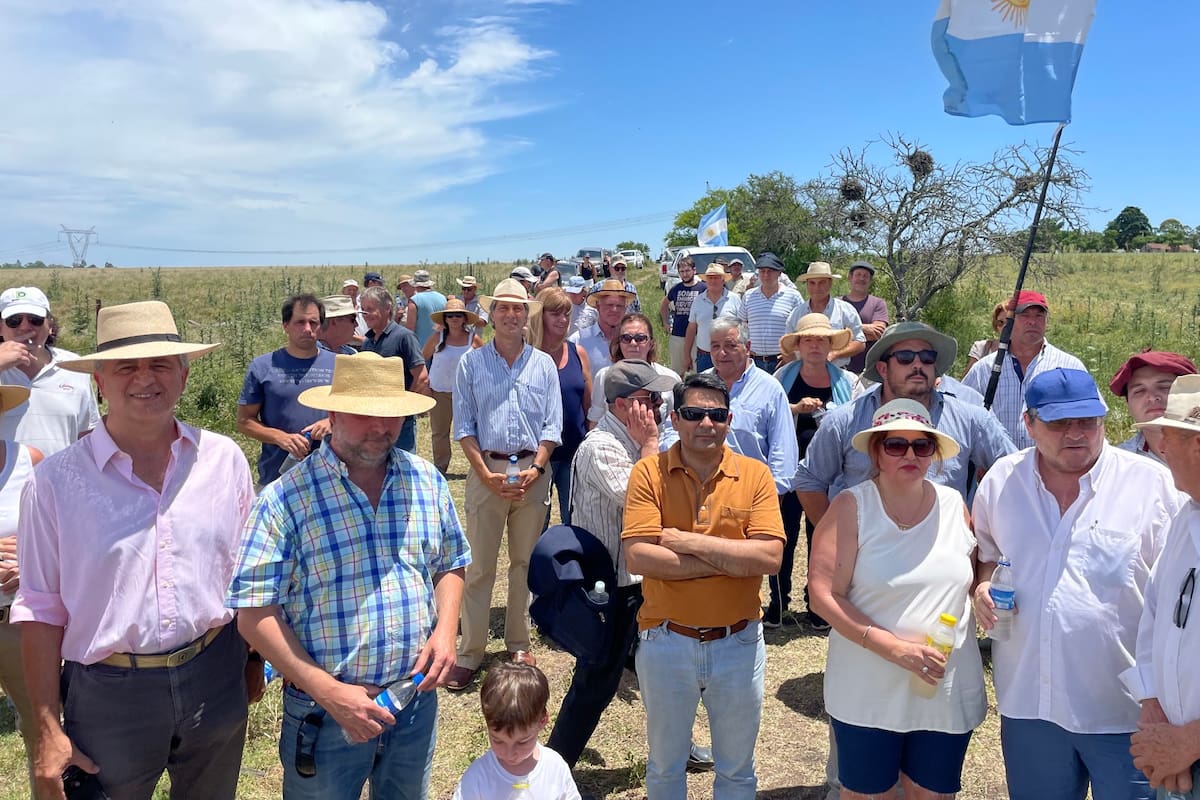 Productores en la movilización para rechazar la usurpación del campo