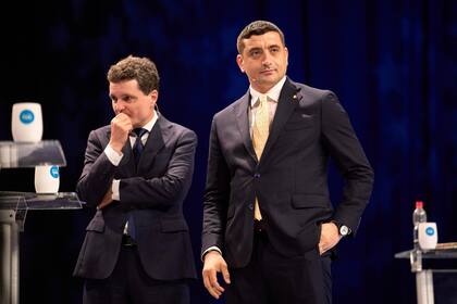 Proeuropeo lidera resultados de la segunda vuelta presidencial de Rumania