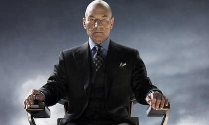 Patrick Stewart como el Profesor Charles Xavier