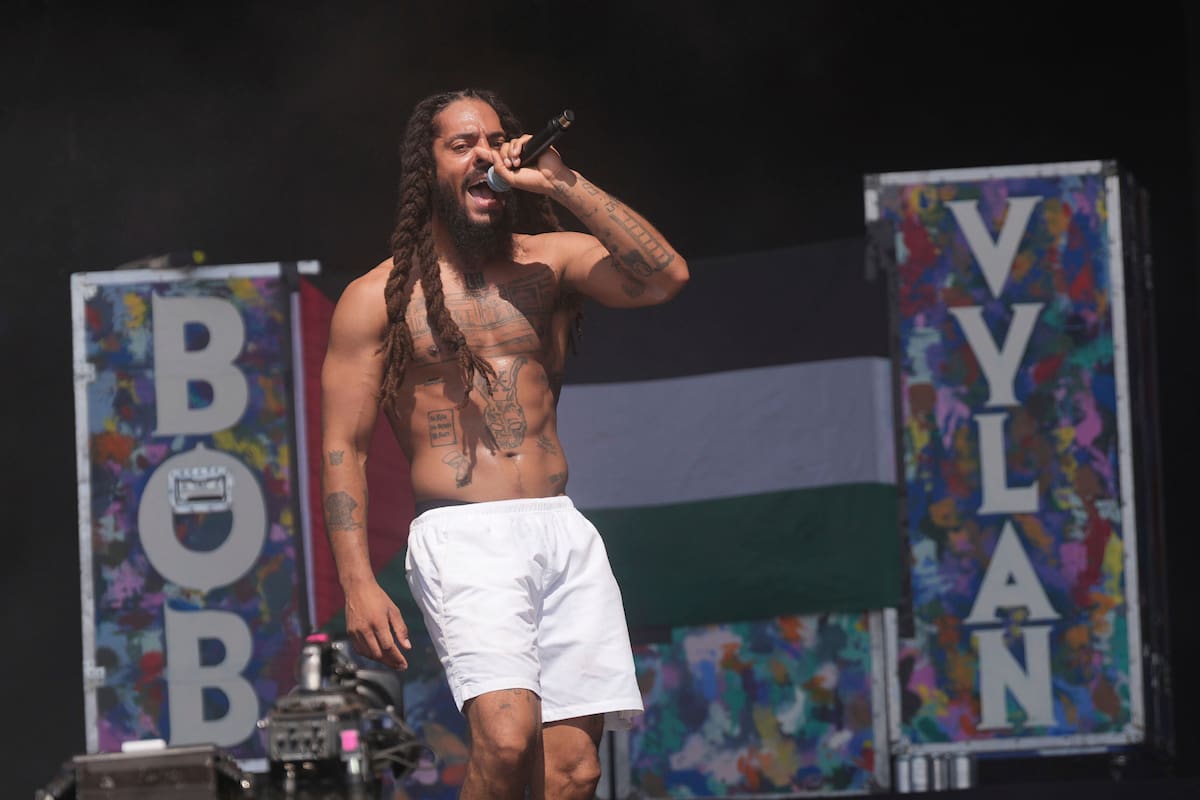 “Profundamente inapropiados”: la controversia por los cánticos contra el ejército de Israel en el Festival de Glastonbury en Reino Unido