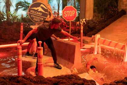 ¡Prohibido tocar el suelo! "El piso es lava" se convirtió esta semana en el programa más visto de Netflix en los Estados Unidos