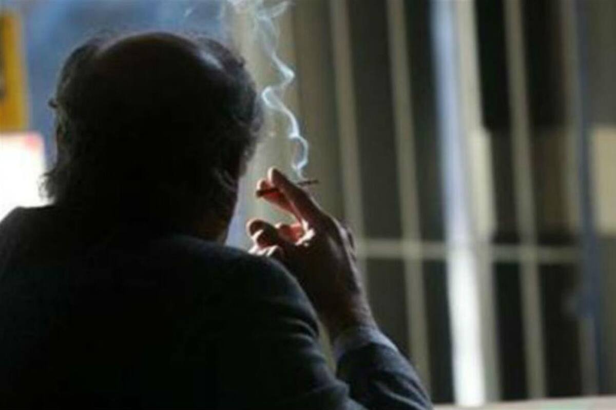 Promueven limitar el consumo de cigarrillos en espacios públicos