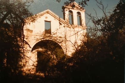 Las propiedades incluyen ruinas de una capilla jesuita