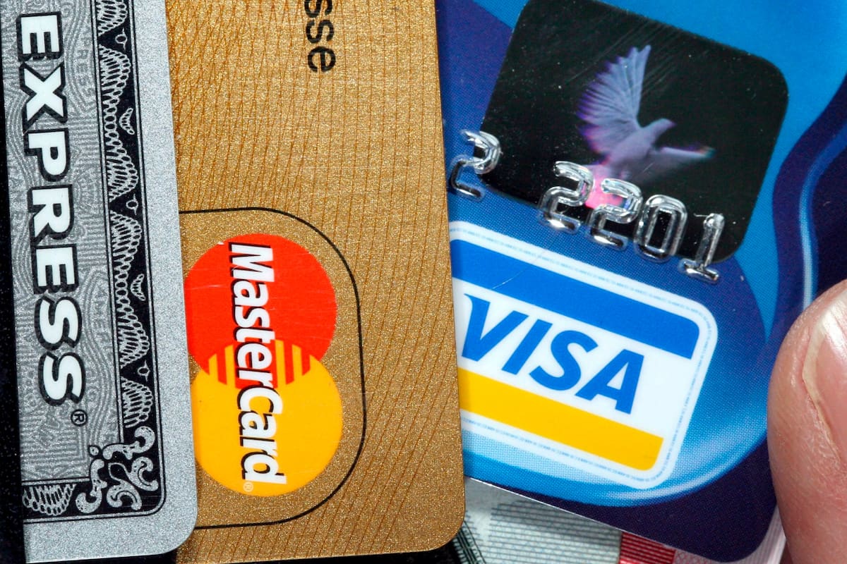 Proponen que el IVA se reintegre por tarjeta