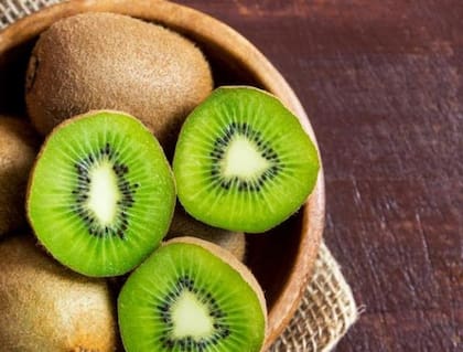Proporciona más del 100% de la dosis diaria recomendada de vitamina C y fortalece el sistema inmune.