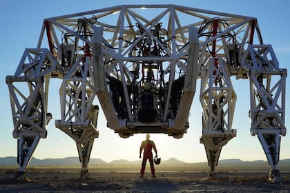 Prosthesis es un enorme exoesqueleto robótico, el más grande en su tipo en todo el mundo, que se utilizará para competencias de lucha de robots