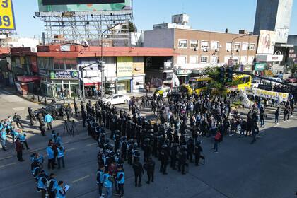 Protesta de choferes autoconvocados en Puente Saavedra