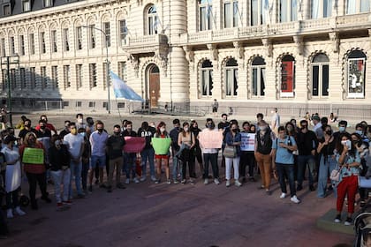 Protesta frente al ministerio de Educación, en la ciudad de Buenos Aires