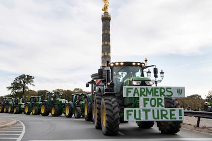Protestas de trabajadores rurales en Berlín, en contra de las políticas agrícolas