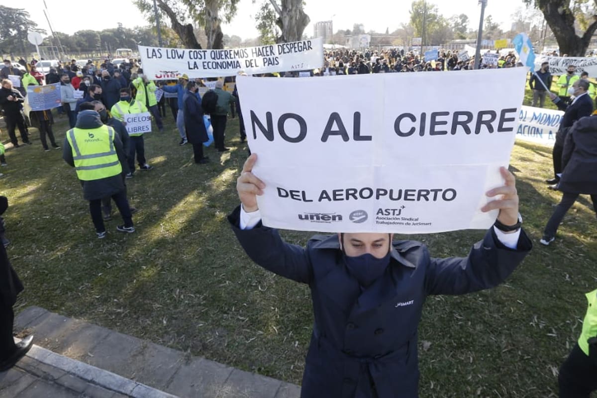 Protestas por el cierre del aeropuerto de Palomar