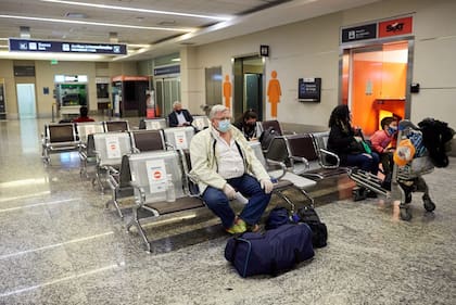 Protocolos de seguridad en el aeropuerto de Mendoza