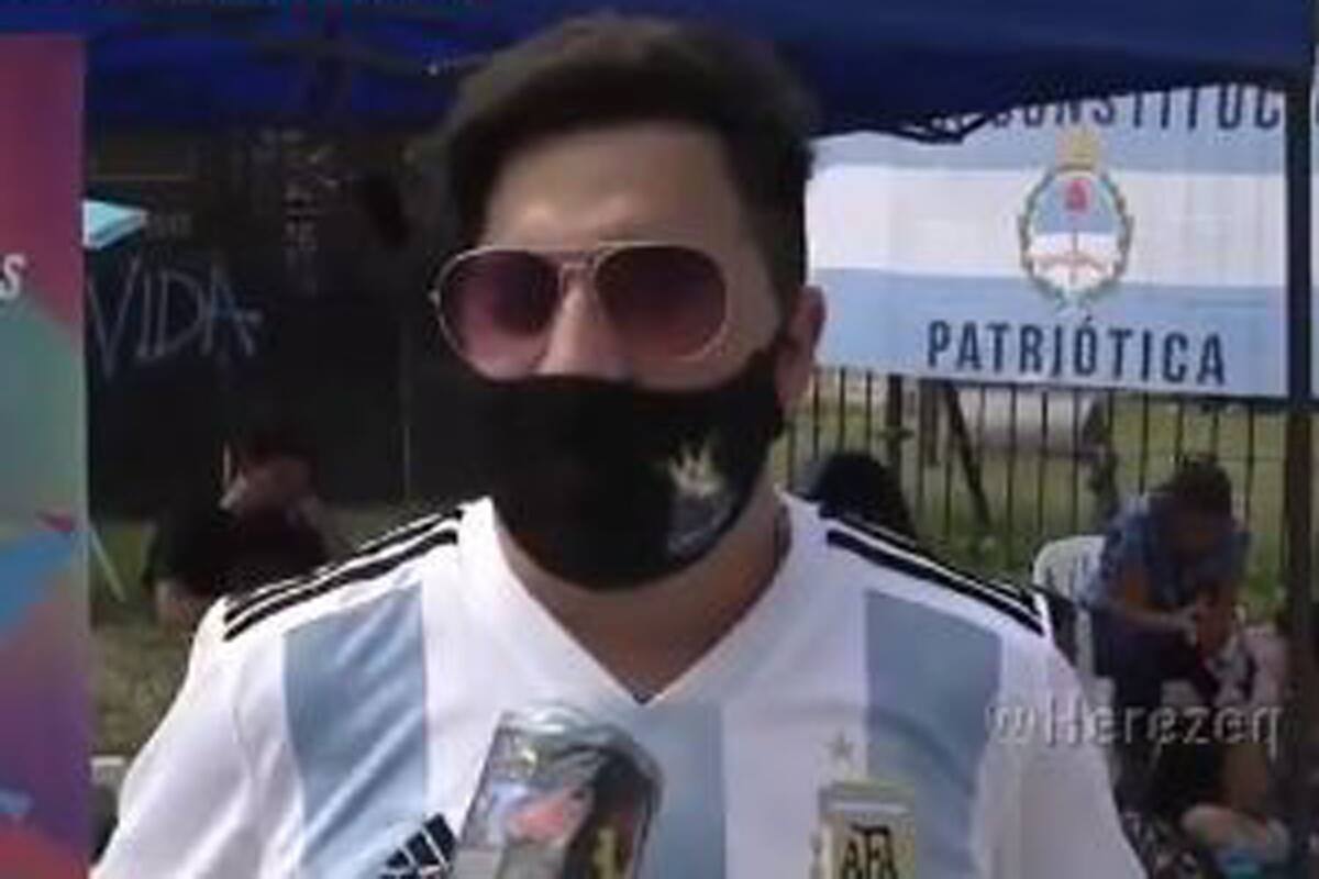 Proveniente de una familia de diez hermanos, relató que su madre le confesó que si hubiese tenido la posibilidad hubiese abortado a tres de ellos; por este motivo, se acercó al Congreso a manifestarse en contra de la legalización