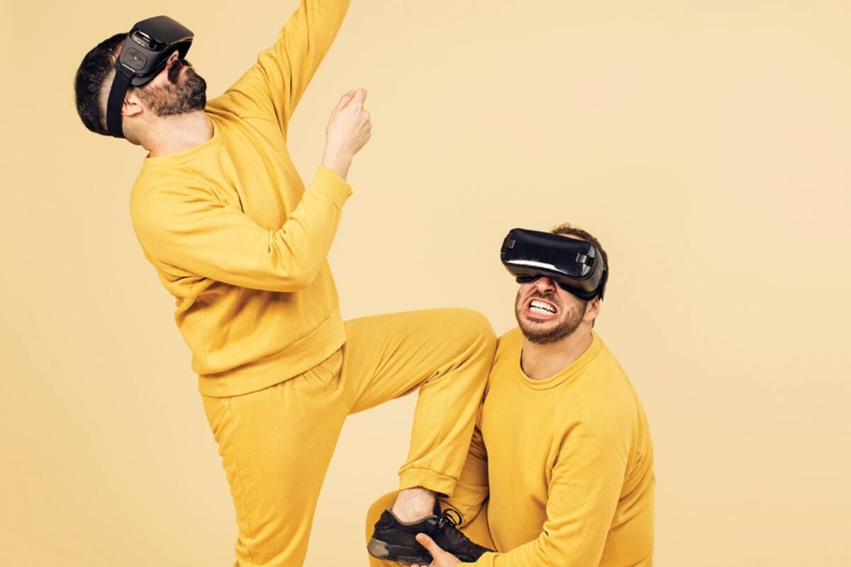 Provocadora y disruptiva, con intervenciones efímeras en el corazón del mercado, la performance se dispone a transformar la forma de consumo cultural en arteBA, la gran feria porteña de arte contemporáneo, que esta semana inaugurará su 27a edición en la Rural