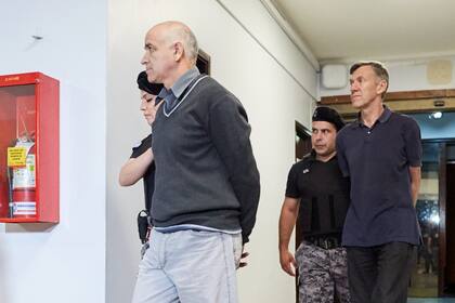 Los imputados, durante una de las audiencias en su contra, durante los últimos tres meses.