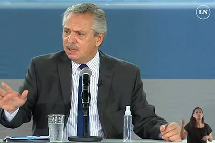 "Prudencia", fue la primera reacción del gobierno de Alberto Fernández ante la invitación de la OCDE