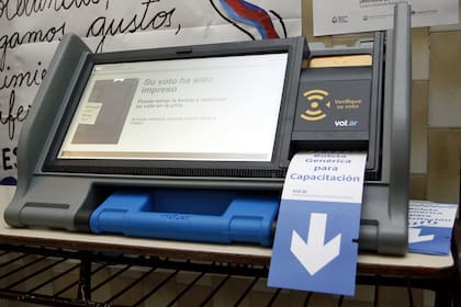 Prueban la boleta única electrónica