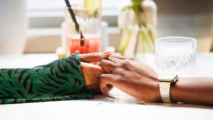 Psicólogos aseguran que la formulación de ciertas preguntas pueden contribuir al establecimiento de relaciones más profundas.