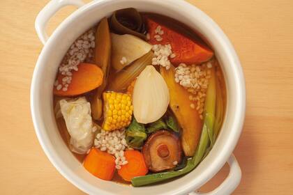 Puchero vegano con cebada.