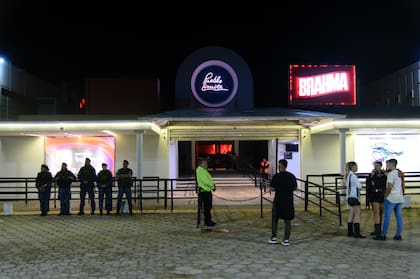 Pueblo Límite quedó desierto este verano, en Villa Gesell.