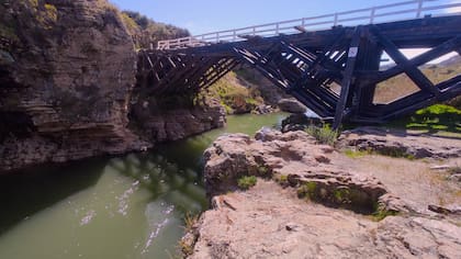 Puente Nirihuau