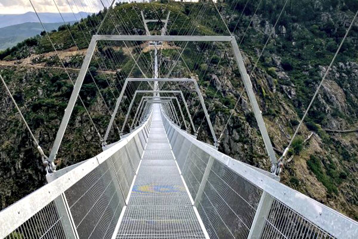 Puente de 516 Arouca, en el distrito de Aveiro, al norte de Portugal