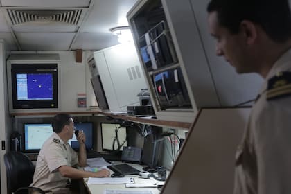 Puente de mando. El pontón funciona todo el año, sin ningún tipo de feriados