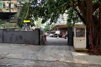 Puerta de ingreso al estacionamiento