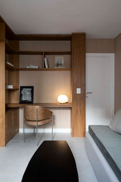 Puertas (Moras). Piso Portobello ‘Berliner Weiss’.