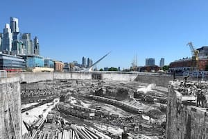 Puerto Madero: en construcción, en 1900, y ahora