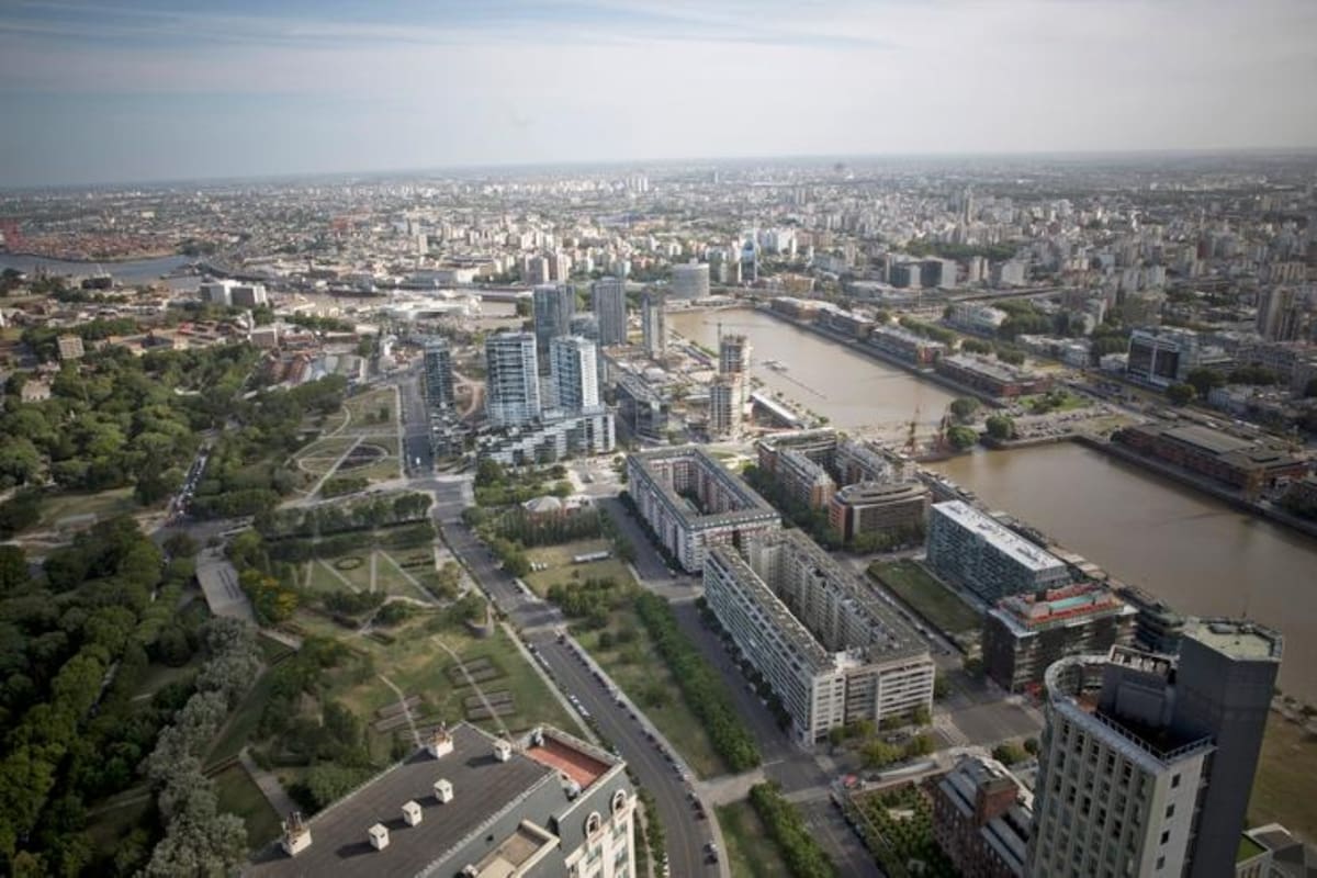 Puerto Madero tiene una escasa disponibilidad de tierra y un desarrollo sumamente controlado