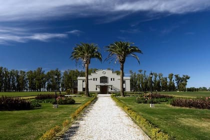 Puesto Viejo ofrece también un “Día de Campo” que se puede hacer cualquier día de la semana y da acceso a todas las actividades libres (pileta, cabalgatas, laberinto y bicicletas)