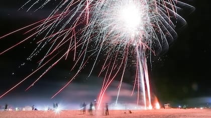 La pirotecnia suele verse en las playas de Miami u otros recintos conocidos por los ciudadanos de Florida