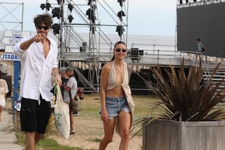 Del paseo playero de Vitto Saravia y Manu Desrets a la salida romántica de Bárbara Diez