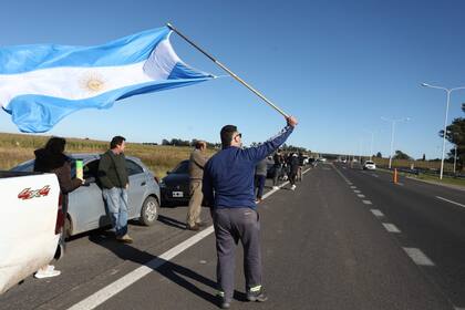 Punto de encuentro del tractorazo en ruta 8 y 193, Solís