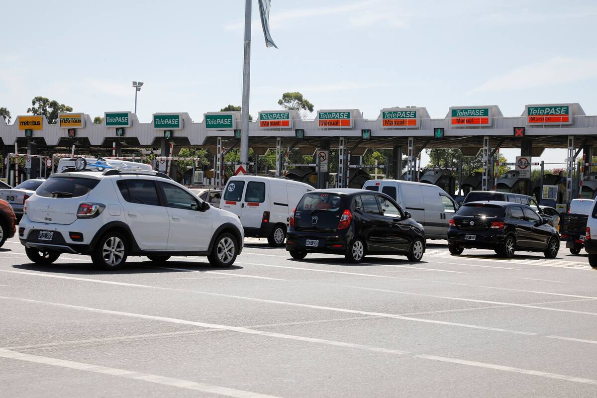 puntos más peligrosos de las autopistas porteñas. AUSA AU6 Perito Moreno - Sentido al Centro - Entre el acceso desde Av. Juan Bautista Alberdi hasta la salida a Av. Perito Moreno, incluyendo el área del peaje