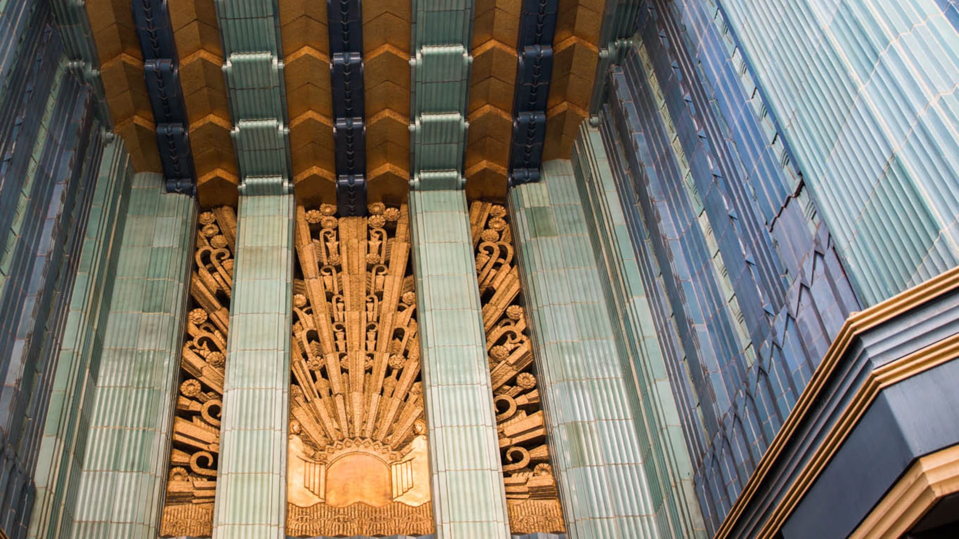 El cine Los Ángeles, emblema del downtown de la ciudad.