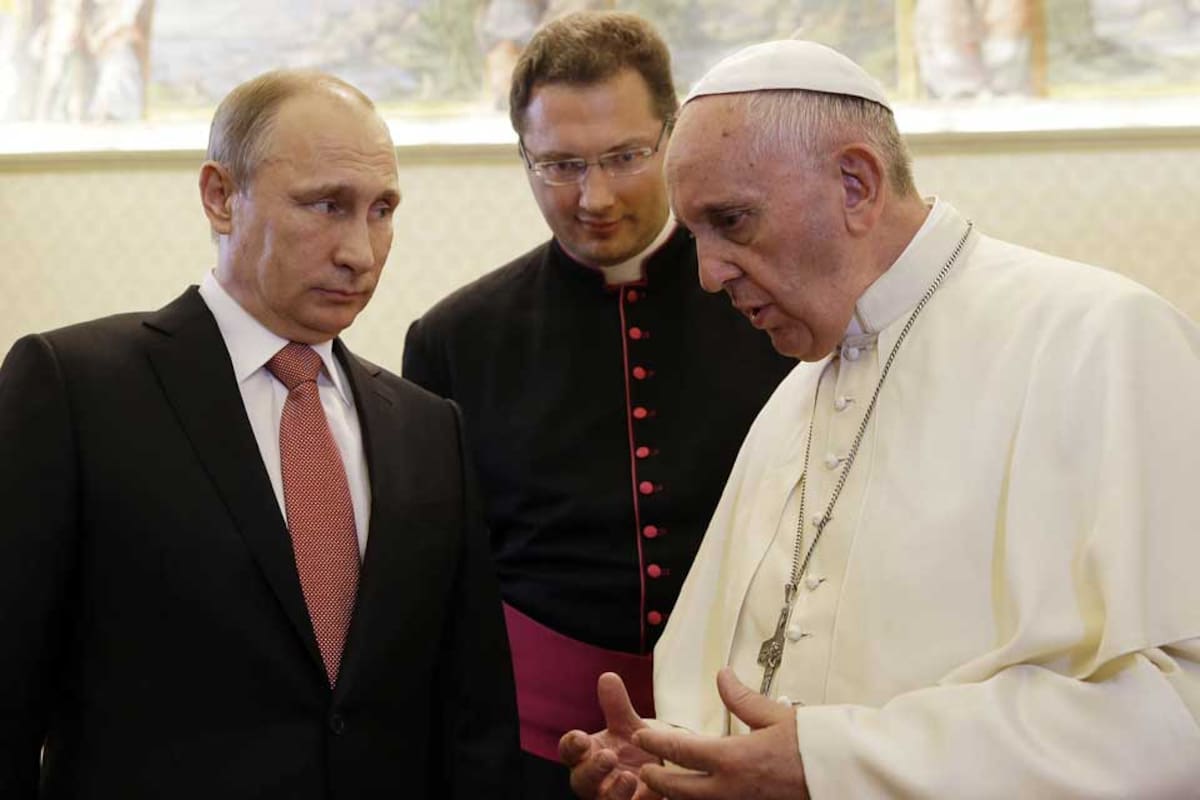 Putin escuchó ayer el pedido del Papa, que llamó a Moscú a respetar los acuerdos de Minsk
