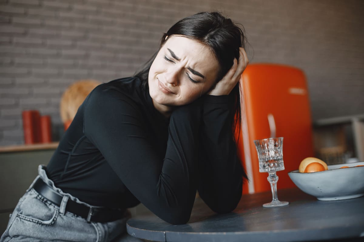 Qué dice la psicología de las personas que siempre responden "estoy bien"