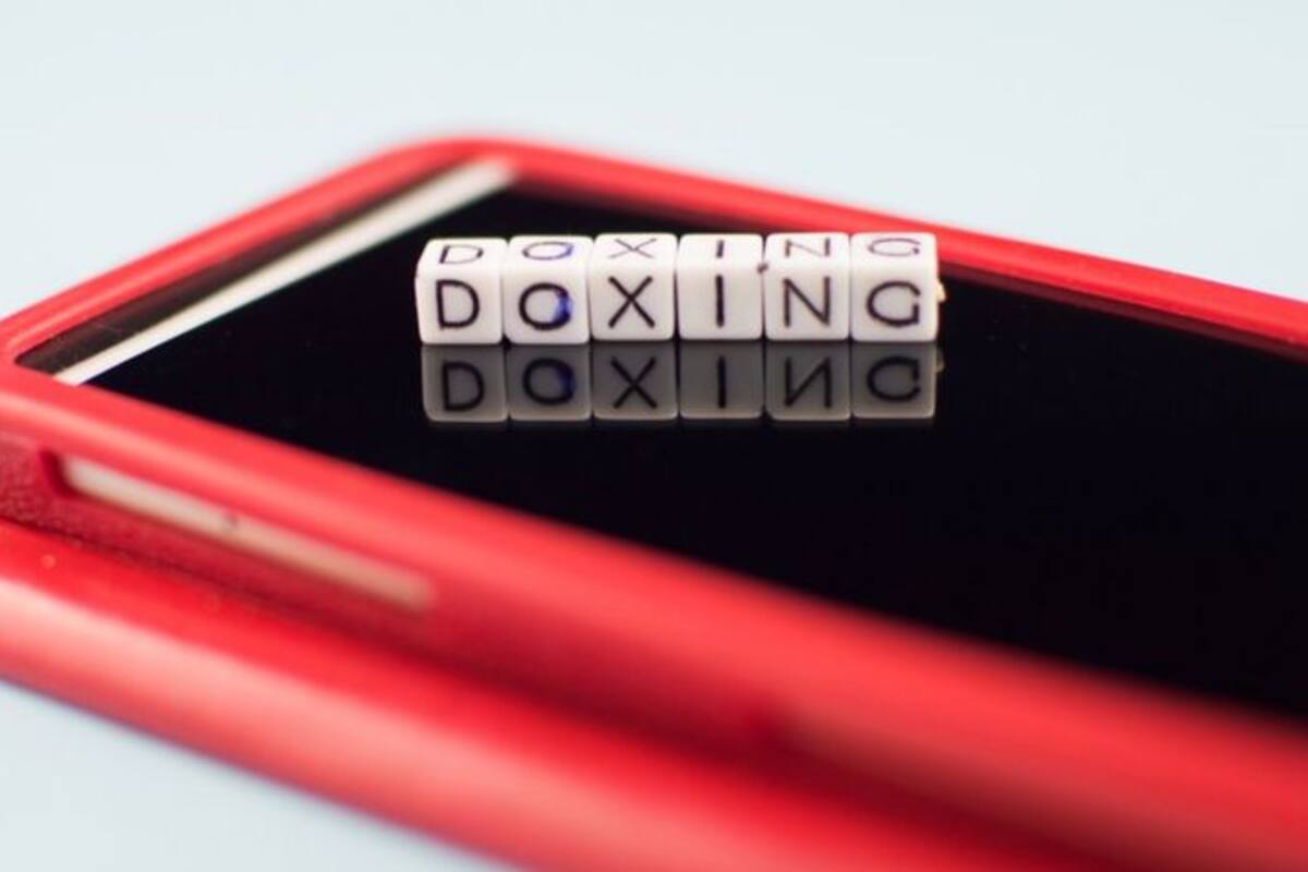 Qué es el "doxing" y por qué enfrenta a las grandes tecnológicas con el gobierno de Hong Kong