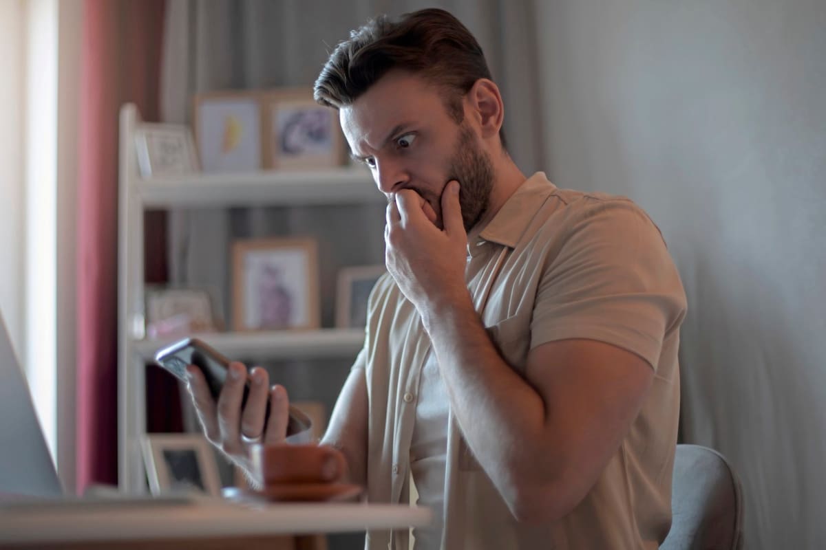 ¿Qué es el error 722-07 en un iPhone?