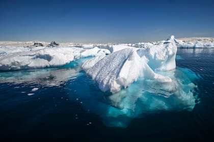 Qué es el “supervórtice” antártico que preocupa a los científicos (Photo by Juan BARRETO / AFP)