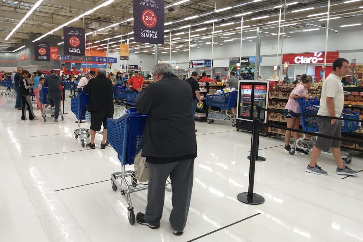 Qué están haciendo las cadenas tras el fin de semana de locura en las góndolas